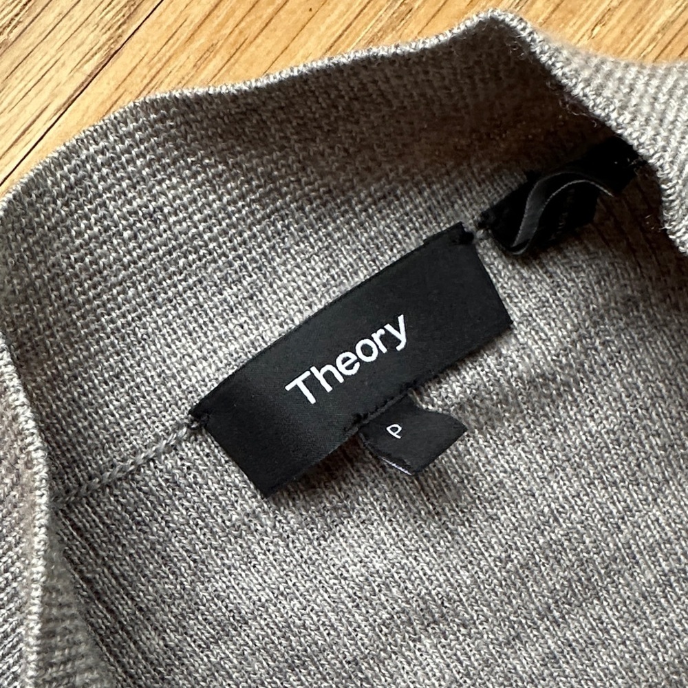 Theory 100% Merino Wool Open Cardigan Sweater Size P - Picture 2 of 5